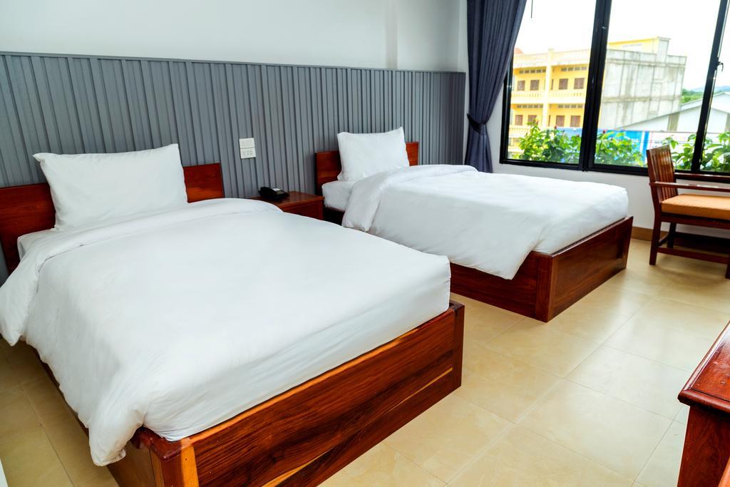 Ly Heng Chhay Hotel Poipet Exterior foto